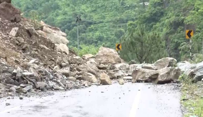 उत्तरकाशी धराली आपदा में रेस्क्यू के लिए जा रही टीम