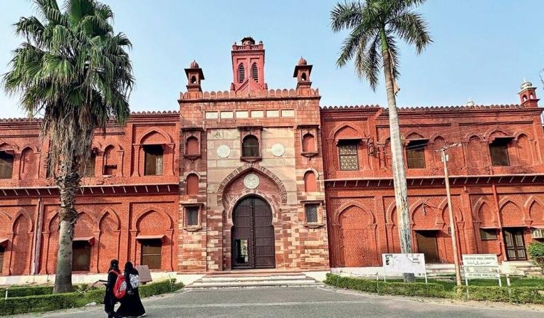 एएमयू में हनुमान चालीसा पाठ के एलान से हलचल प्रशासन