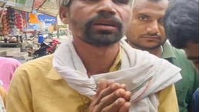 कलाई में कलावा मुंह पर धोखा गोगा महाराज बनकर दान