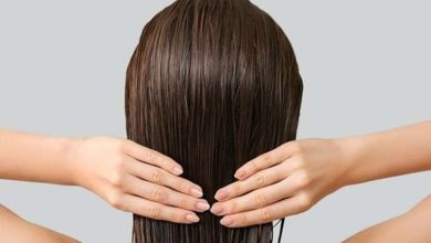 चमकदार और मजबूत बालों के लिए अपनाएं ये आसान घरेलू