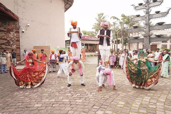 जनजातीय संग्रहालय में संभावना में नृत्य गायन एवं वादन प्रस्तुति