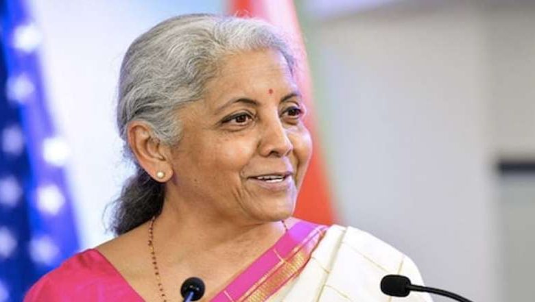 प्रवर समिति की सिफारिशों संग नया आयकर बिल लोकसभा में