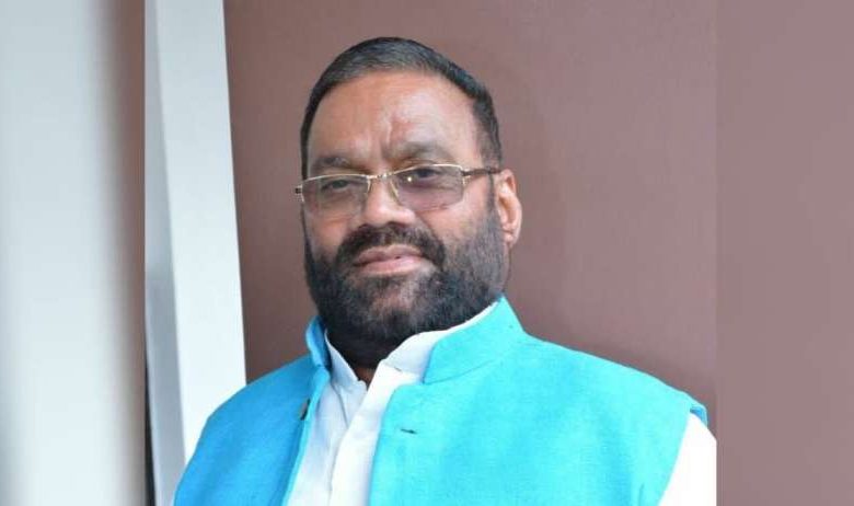 भाजपा पर बरसे स्वामी प्रसाद — हमला कराकर लोकतंत्र पर