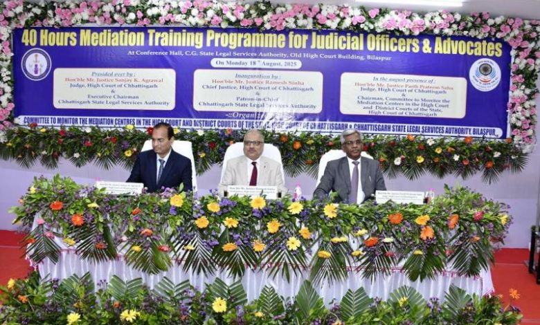 मुख्य न्यायाधिपति न्यायमूर्ति रमेश सिन्हा ने किया 40 घंटे के