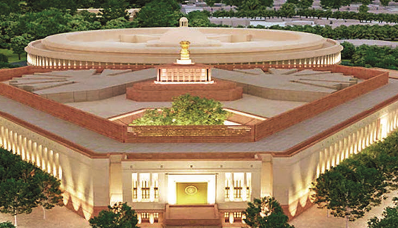 मुझे लगा स्टेशन है – संसद परिसर में घुसने वाले