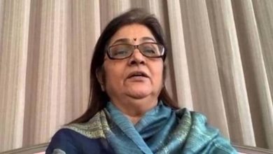 रजनी पाटिल का हमला — लोकतंत्र में विरोध की आवाज़