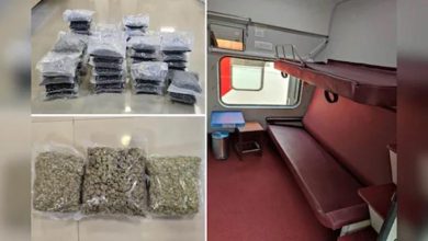 राजधानी एक्सप्रेस में माल के साथ सफर कर रहे थे