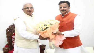 राज्यपाल पटेल से उप मुख्यमंत्री शुक्ल ने की सौजन्य भेंट