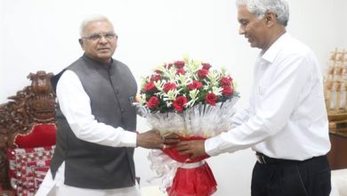 राज्यपाल मंगुभाई पटेल से मुख्य सचिव ने की सौजन्य भेंट