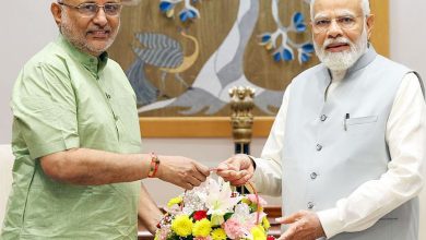 राधाकृष्णन के नाम का ऐलान राजनीतिक गलियारों में उमड़ी बधाइयों