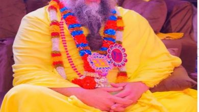 संत प्रेमानंद को धमकी देकर फंसा युवक फेसबुक पोस्ट ने