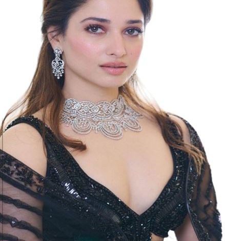 सुबह वाली चीज लगाई चेहरे पर और पिंपल गायब तमन्ना