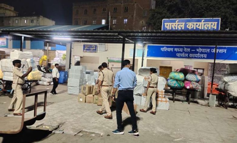 स्वतंत्रता दिवस से पहले भोपाल स्टेशन पर बढ़ी चौकसी हर