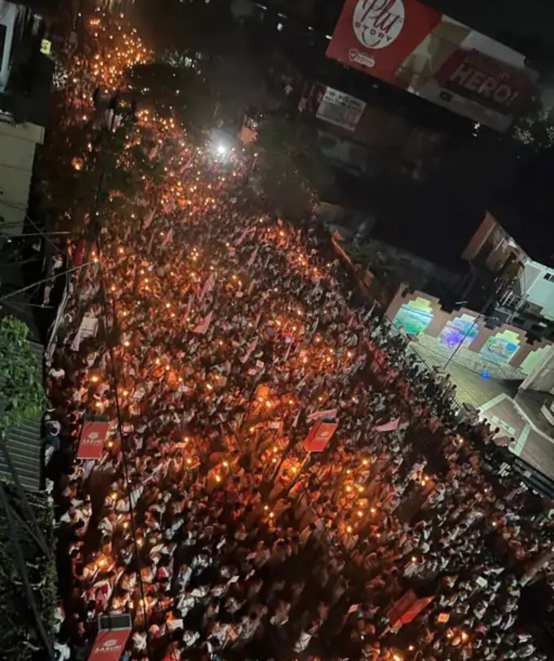 Asam: मटक समेत 6 आदिवासी समुदाय सड़कों पर उतरे, अनुसूचित जनजाति का दर्जा देने की मांग कर रहे, राज्य की आबादी में इनकी हिस्सेदारी 12 प्रतिशत 6 Screenshot 20250929 125428.WhatsApp28129