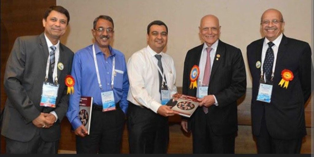 Dr. Ranawat : अटलजी के घुटनों की सर्जरी करने वाले जोड़ों के जादूगर डॉ. चितरंजन सिंह राणावत का न्यूयॉर्क में निधन 2 screenshot 20250927 1159587227385591873399158