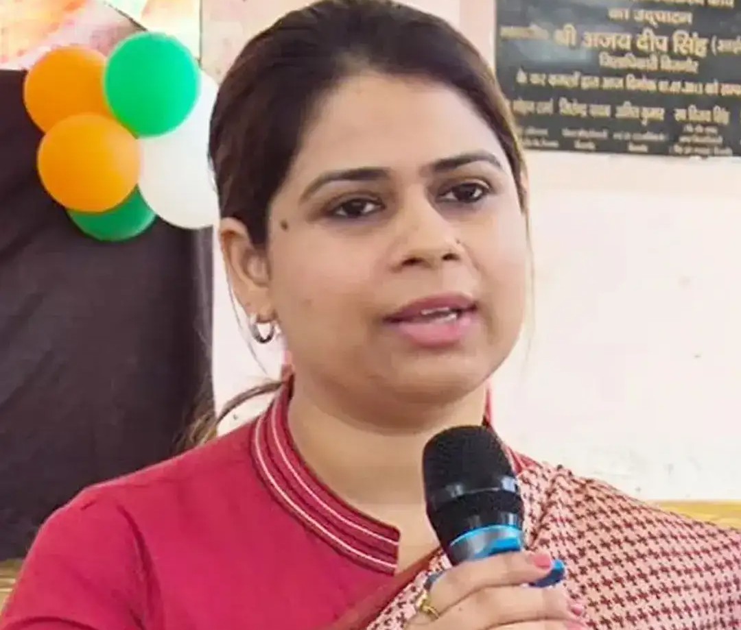 UP : DM जसजीत कौर के खिलाफ जारी हुआ वारंट, पेश होना पड़ेगा कोर्ट में 6 Screenshot 20251122 121323.Chrome28129