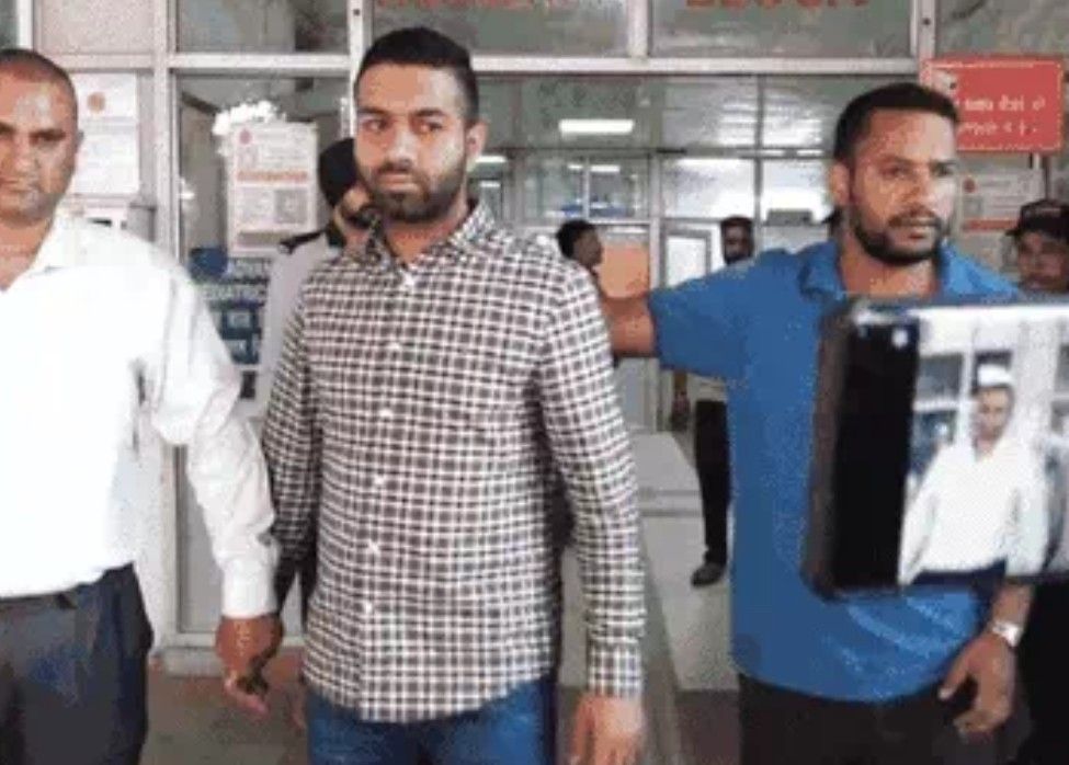 Bhullar : पंजाब DIG रिश्वत केस,भुल्लर ने 14 अफसरों के नाम उगले, इनमें 10 IPS और 4 IAS... 2 screenshot 20251105 2345114534635988388083101