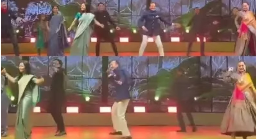 जिंदल की बेटी की शादी में नाचे सांसद, कंगना रनौत, महुआ मोइत्रा और सुप्रिया सुले ने लगाए ठुमके... 7 Screenshot 20251208 140939.Chrome28129