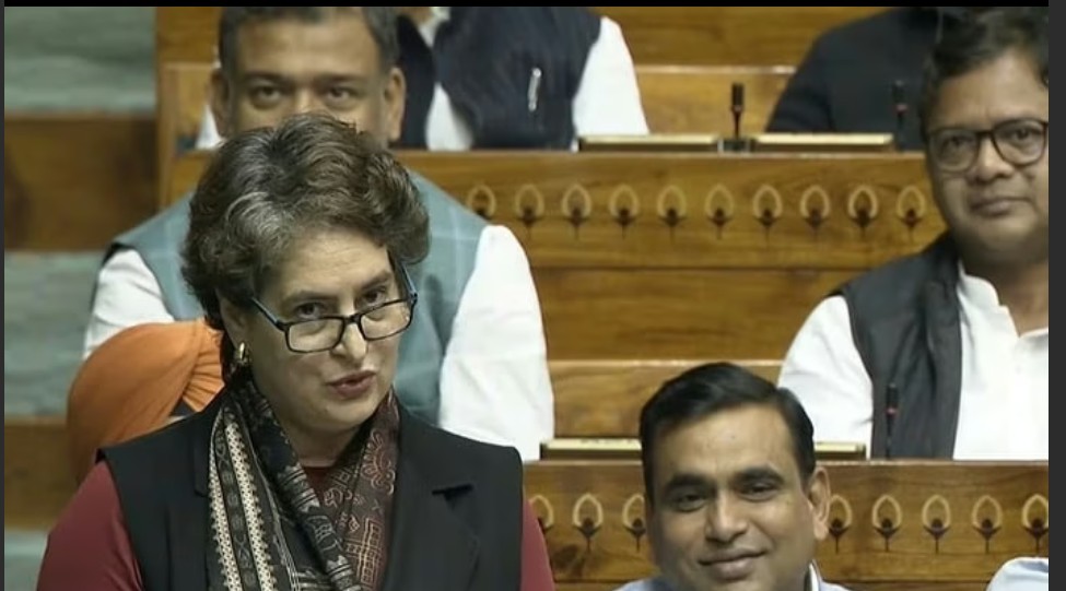 Vande matram : प्रियंका गाँधी ने संसद में दिया दमदार भाषण... 6 Screenshot 20251210 183740.Chrome28129