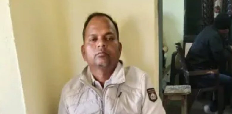 MP : लोकायुक्त की बड़ी कार्रवाई, 15000 की रिश्वत लेते पकड़ाया ‘मैनेजर’ 1 Screenshot 20251213 110139.Chrome28129