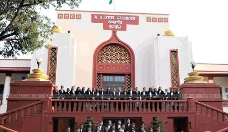 Indore: निगम एडिशनल कमिश्नर, इंजीनियर को हटाया, हाई कोर्ट में सरकार बोली– 4 ही मरे, राहुल गांधी ने कहा– हत्या के लिए डबल इंजन जिम्मेदार 1 Screenshot 20260102 165222.Chrome28129