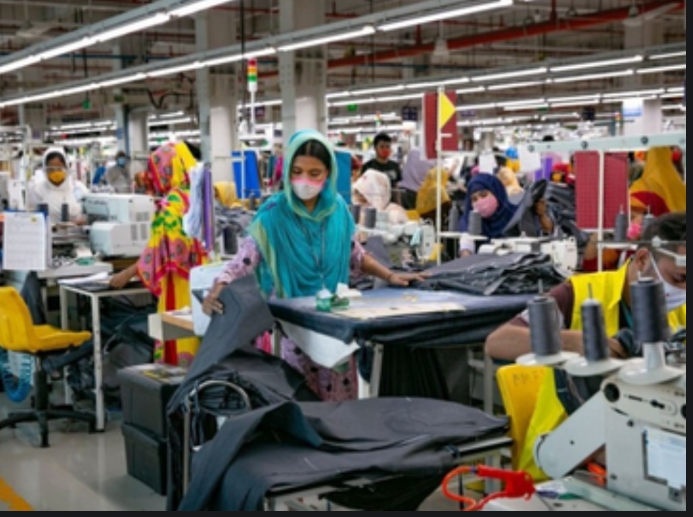 Bangla desh: टेक्सटाइल मालिकों की फैक्ट्रियां बंद करने की धमकी, कहा- भारतीय धागा उद्योग बर्बाद कर रहा, इंपोर्ट घटाने की मांग की, 10 लाख नौकरियों पर खतरा 7 Screenshot 20260126 140417.Chrome28129