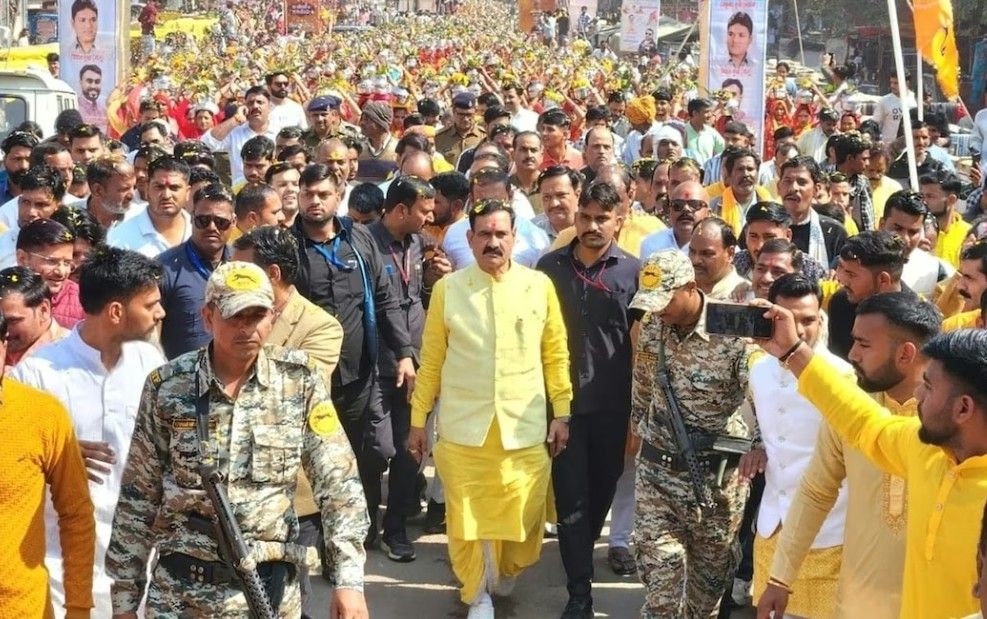 MP ग्वालियर: डबरा नवग्रह पीठ महोत्सव में मची भगदड़, एक महिला की मौत और दो घायल 2 screenshot 20260210 1524474689616989816322187