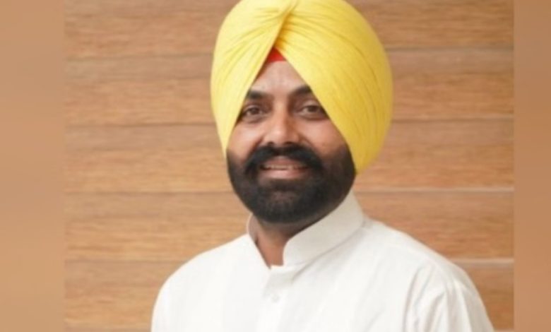 Punjab : अधिकारी की आत्महत्या मामले में मंत्री लालजीत भुल्लर का इस्तीफा 1 Screenshot 20260321 194117.Chrome28129