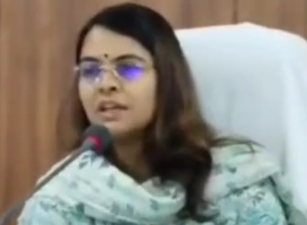 MP : शाजापुर कलेक्टर को हाईकोर्ट ने तीसरी बार लगाई फटकार, नाजिर की वेतनवृद्धि रोकने के आदेश पर स्टे, 15 दिन में हलफनामा देने कहा 6 Screenshot 20260326 120550.Chrome28129