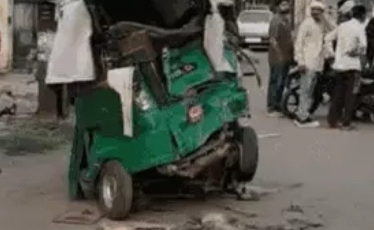 MP : पुलिस से बचकर भागी स्कॉर्पियो ने परिवार को कुचला;5 मौतें, ई-रिक्शा को टक्कर मारने के बाद भाग रही थी 1 Screenshot 20260327 165903.Chrome28129
