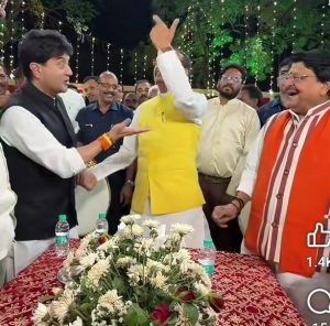 Madhya Pradesh Politics : मोहन के निशाने पर सिंधिया, पवैया की धमाकेदार वापसी और शिवराज ज्योतिरादित्य कैलाश के ठहाके... 5 img 20260425 wa0024281296127496505754619426