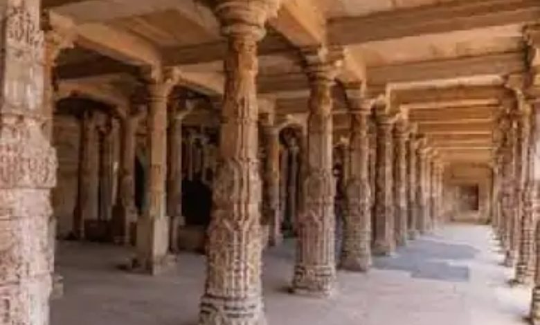 Bhojshala मामले में हिंदू पक्ष पहुंचा सुप्रीम कोर्ट, मुस्लिम पक्ष की संभावित अपील से पहले दाखिल की केविएट 1 Screenshot 20260516 142614.Chrome28129