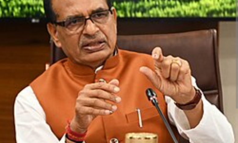 पुणे स्थित आईसीएआर के राष्ट्रीय अंगूर अनुसंधान संस्थान के निदेशक को कारण बताओ नोटिस, ढीलपोल पर केंद्रीय कृषि मंत्री शिवराज सिंह चौहान का सख्त रूख 1 Screenshot 20260516 194432.Chrome28129