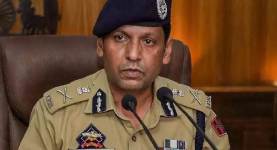 लद्दाख के डीजीपी को तीन साल की प्रतिनियुक्ति पर मणिपुर भेजा गया 6 Screenshot 20260522 200657.Chrome28129