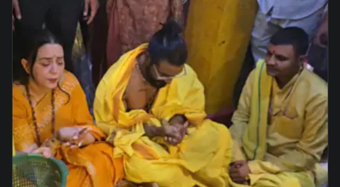 रेमो डिसूजा पत्नी के साथ नलखेड़ा पहुंचे, मां बगलामुखी के किए दर्शन 6 Screenshot 20260523 235950.Chrome28129