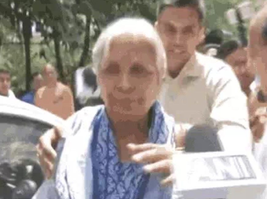 Bhopal : ट्विशा शर्मा की मौत का सुप्रीम कोर्ट ने संज्ञान लिया, CJI की बेंच सोमवार को करेगी सुनवाई 3 screenshot 20260523 2346075453080098539706763