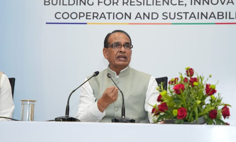 इंदौर में कल से शुरू होगा ब्रिक्स देशों का सम्मेलन, केंद्रीय कृषि मंत्री शिवराज सिंह चौहान ने दी जानकारी 1 IMG 20260608 WA0025