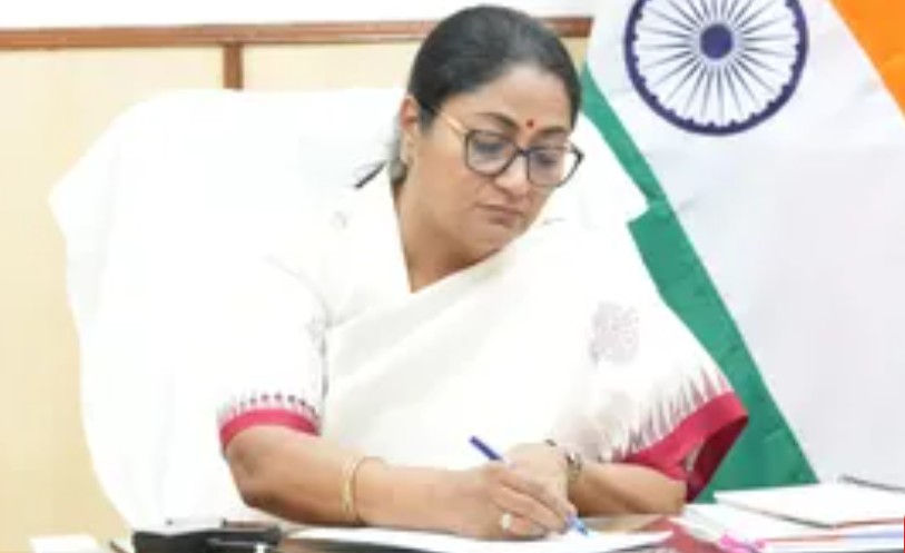 Delhi : विजिलेंस के छापे के बाद CM रेखा गुप्ता ने CPA प्रमुख को हटाया, 40 से अधिक कर्मियों का भी ट्रांसफर 6 Screenshot 20260603 152308.Chrome28129