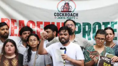 कॉकरोच जनता पार्टी का दिल्ली में विरोध प्रदर्शन, शामिल हुए सोनम वांगचुक, मंत्री धर्मेन्द्र प्रधान का इस्तीफ़ा माँगा 5 Screenshot 20260606 155208.Chrome28129