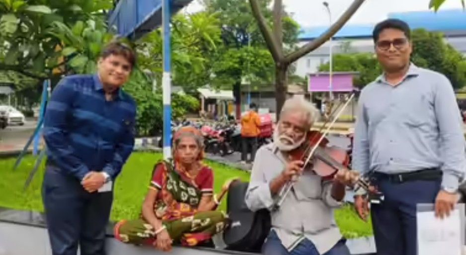 आनंद महिंद्रा ने निभाया वादा: कोलकाता के 80 वर्षीय वायलिन वादक भगवान मलिक तक पहुंची मदद, स्वाभिमान ने जीता दिल 2 screenshot 20260706 1008568873646859067325755